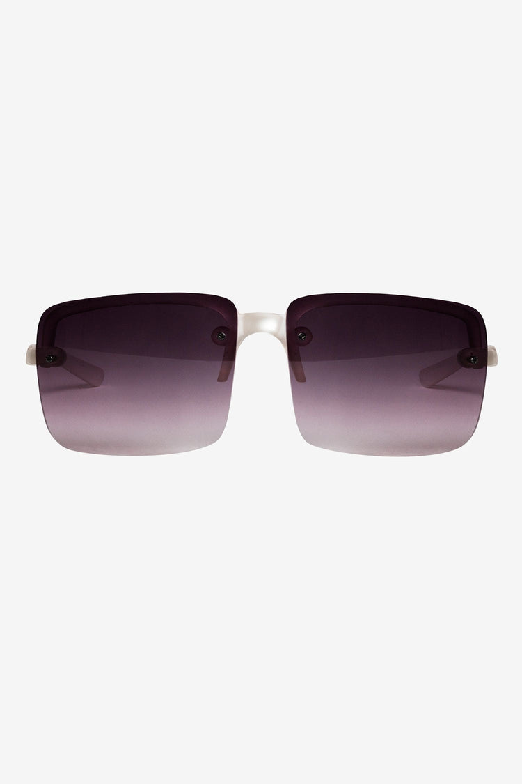 SGVN100 - Big Foxy Sunglasses